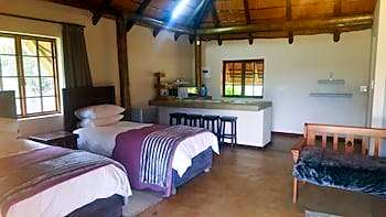 African Flair Country Lodge