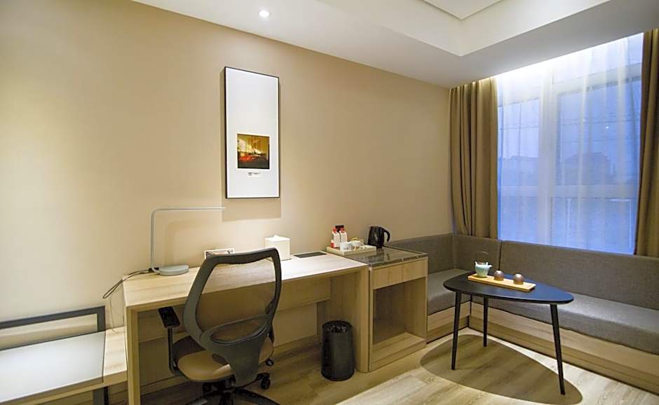 Atour Hotel Qufu Sankong Scenic Area Visitor Distribution Center