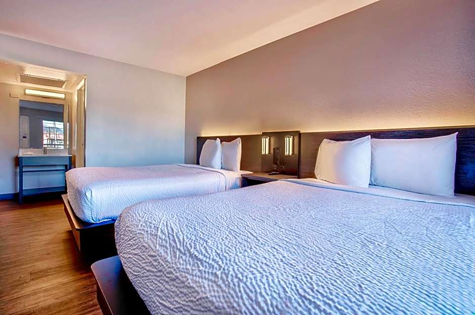 Motel 6-Kingman, AZ - Route 66 East