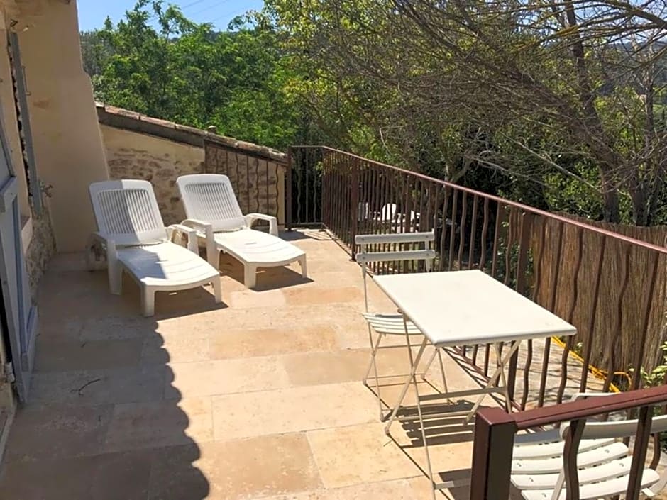 Family Apartment, 2-6 People, In Provenve