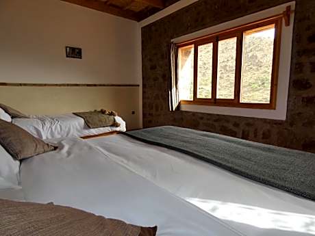 Small Double or Twin Room