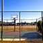 Hawthorn Suites by Wyndham Victorville