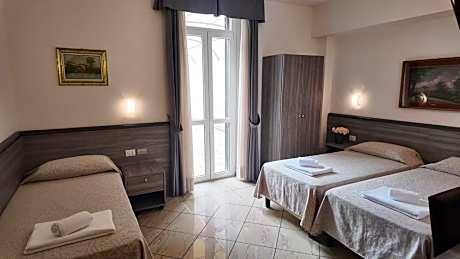 Triple Room with Terrace