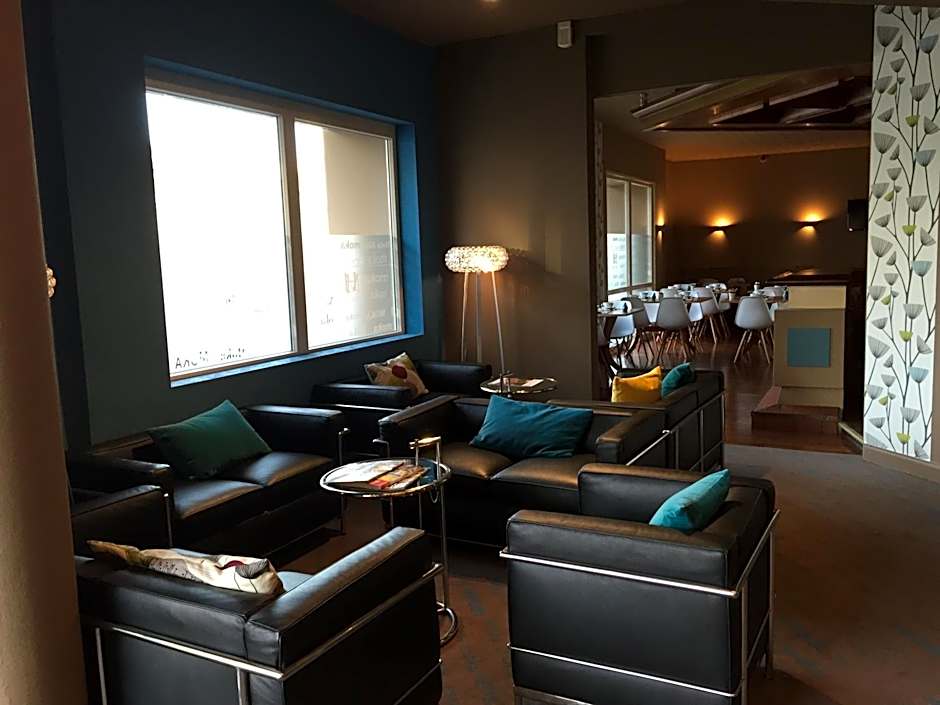 Moka Hotel