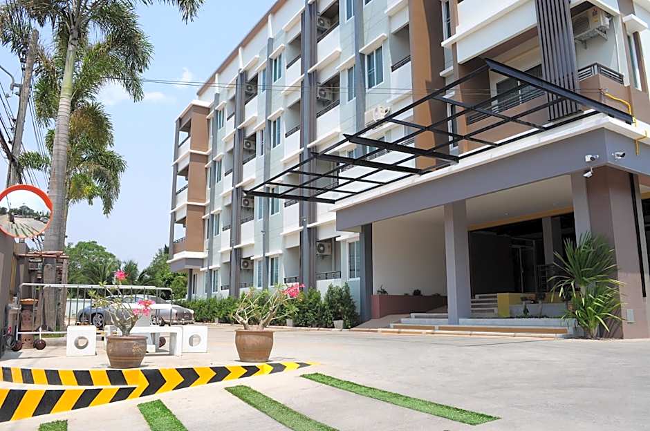 Paru Ville (service apartment)