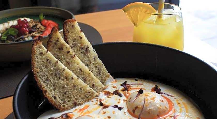 Booze & Snooze Social Hostel