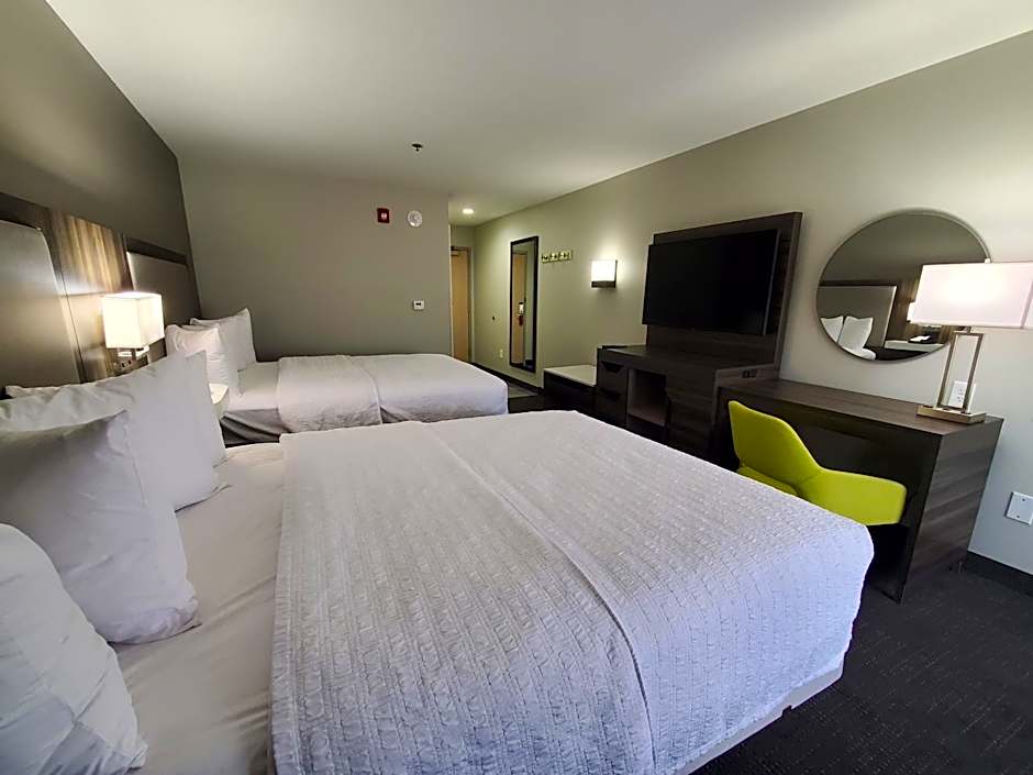 Hampton Inn By Hilton Olathe
