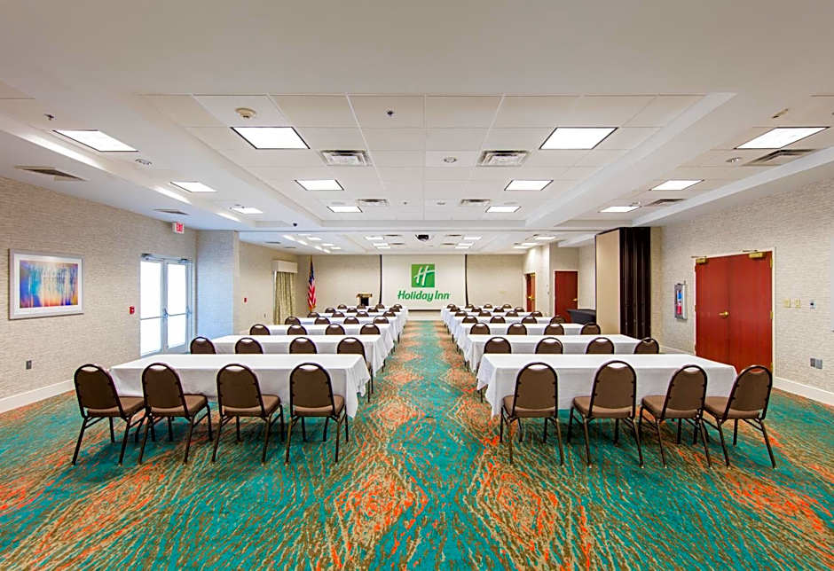 Holiday Inn Hotel & Suites Lake City By IHG