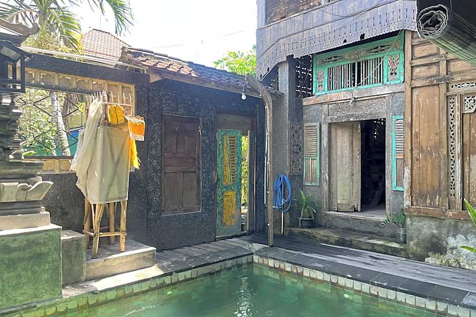 TwoSpaces Living at Bunga Desa, Jimbaran