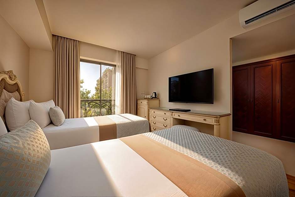 Merit Royal Diamond Hotel & SPA