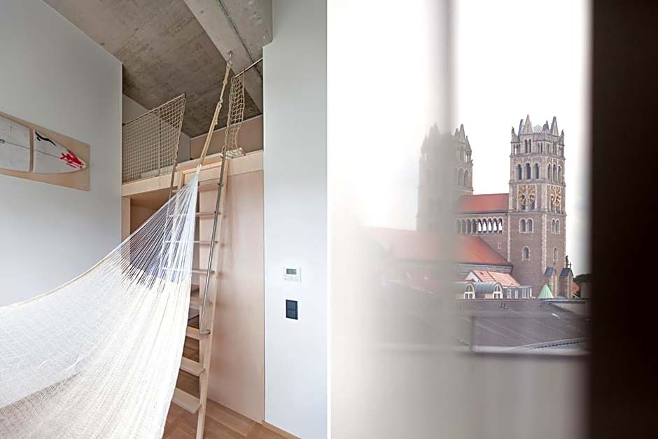 The Flushing Meadows Hotel