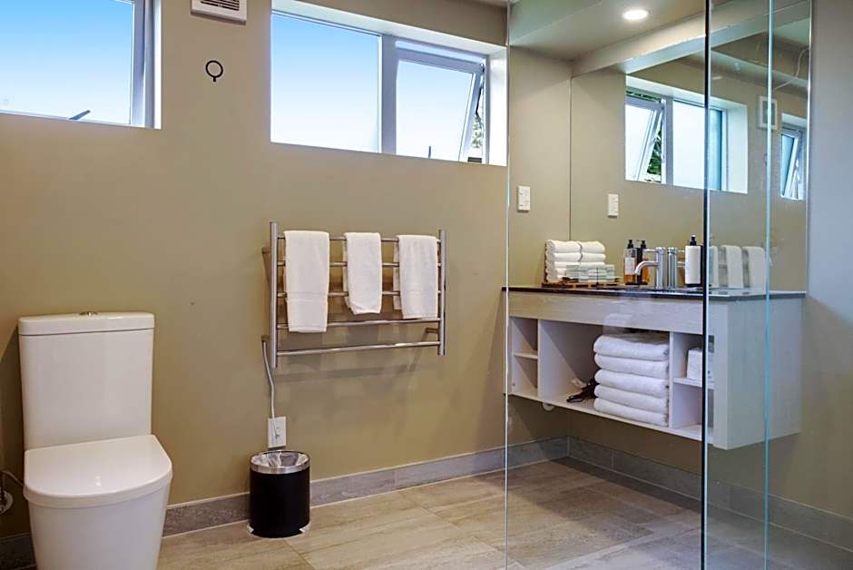 Ellerslie Palms Motel