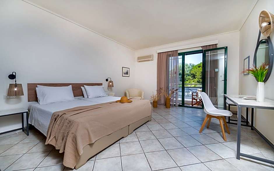Photo 1 of 5 of Standard 1 Double Bed or 2 Beds, Garden View