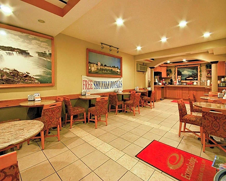 Econo Lodge At The Falls North