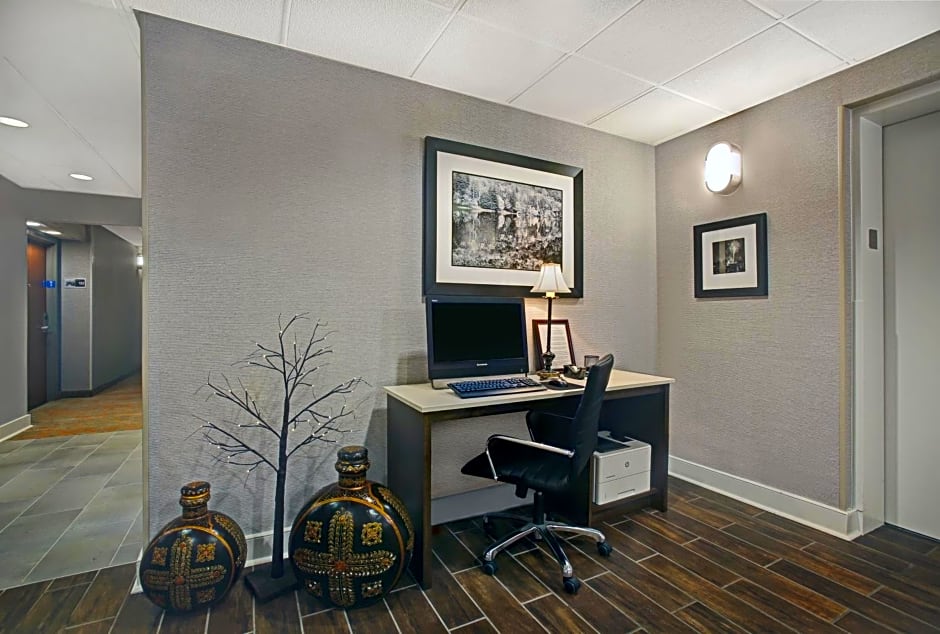 Hampton Inn Salisbury