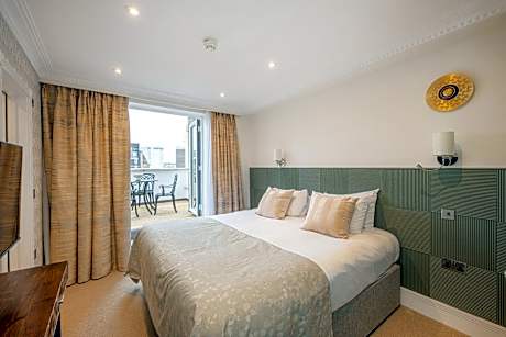 Two Bed Executive Apartment with Terrace