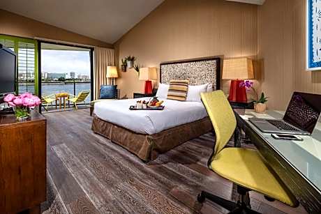 King Room with Balcony