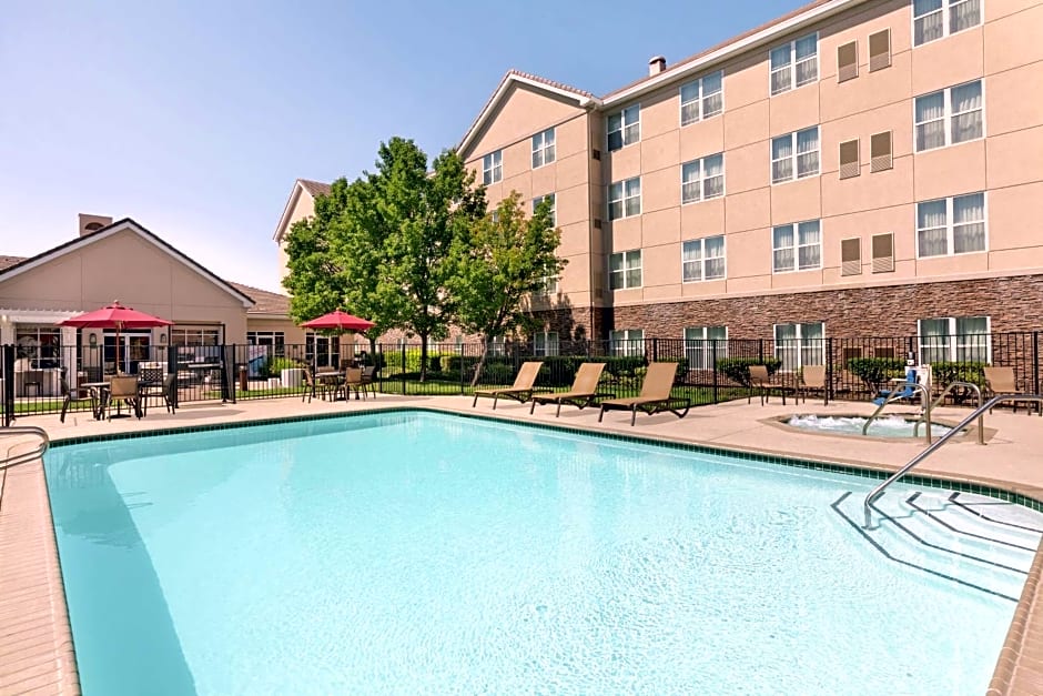 Homewood Suites By Hilton Sacramento-Roseville