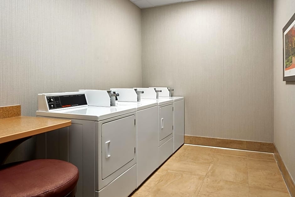 Courtyard by Marriott Hammond