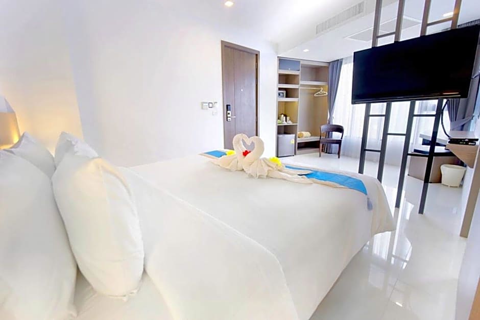 Phoenix Hotel Karon Beach