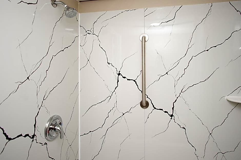 Super 8 by Wyndham Black Mountain