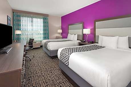 Queen Room with Two Queen Beds - Non-Smoking