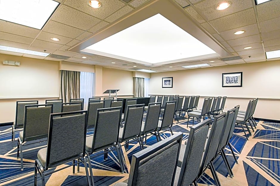 DoubleTree by Hilton Hotel Richmond - Midlothian