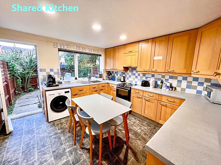 Central Palace - Excellent Stay in London Zone 1