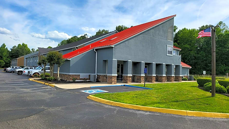Stonewood Inn & Suites of Carrollton - Smithfield