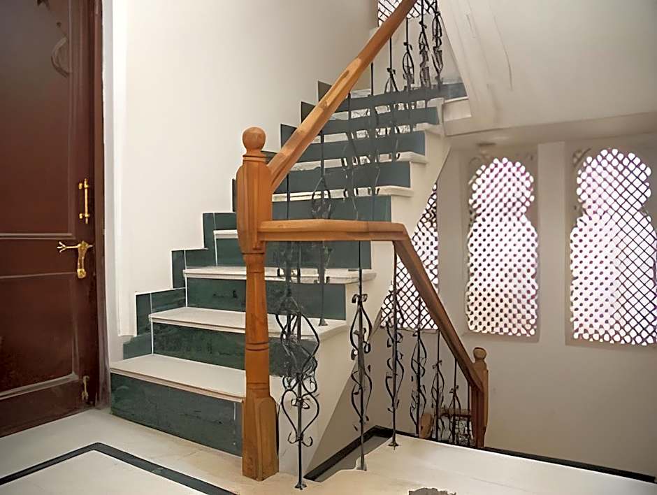 Hotel Moti Mahal Muroli