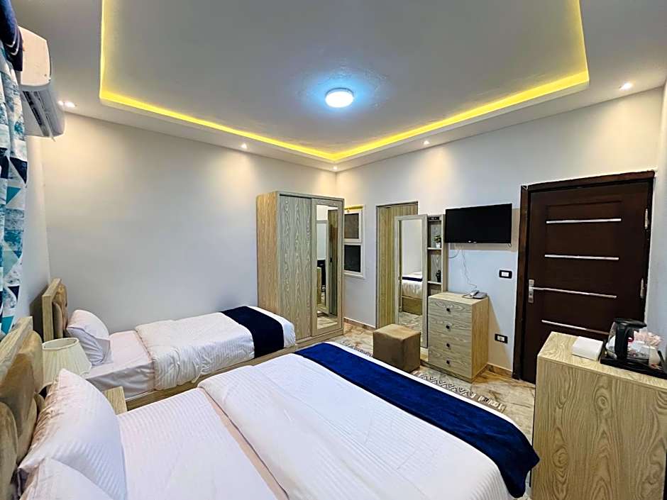 Capital Of Pyramids Hotel