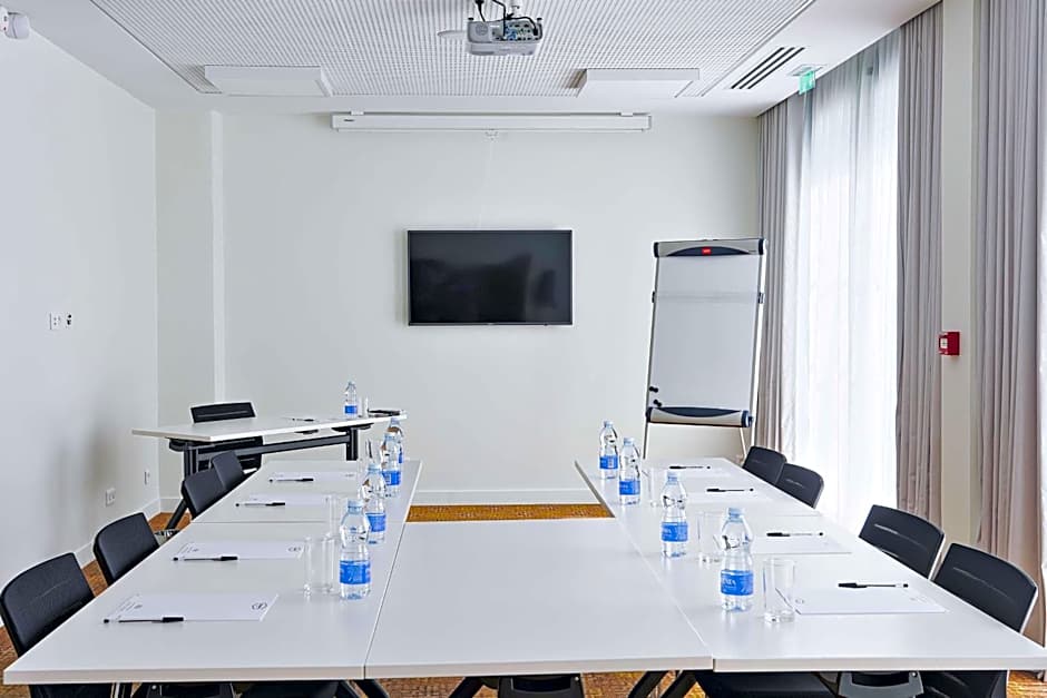 Hampton by Hilton Toulouse Airport