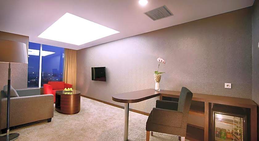 Aston Madiun Hotel And Conference Center