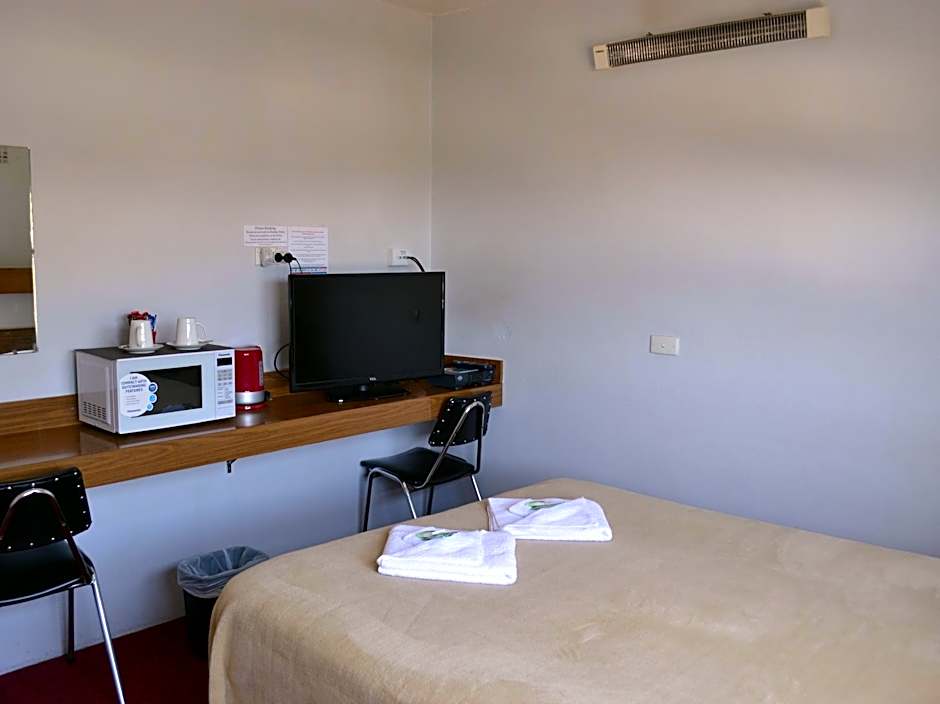 The Menai Hotel Motel