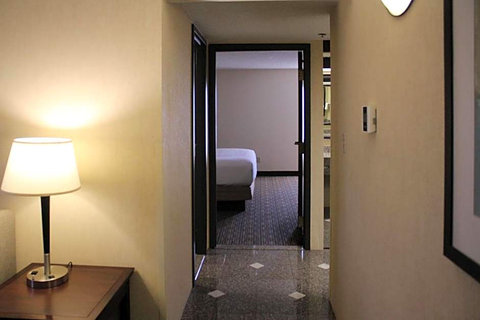 Prado Hotel by Choice Hotels