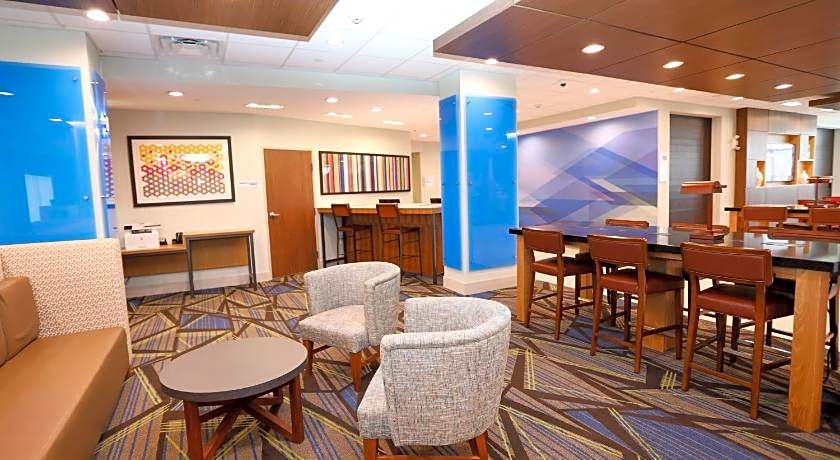 Holiday Inn Express And Suites Forney By IHG