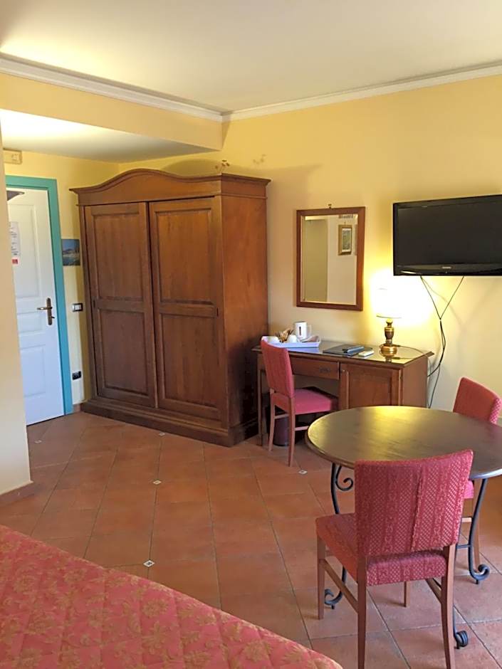 Hotel Mediterraneo
