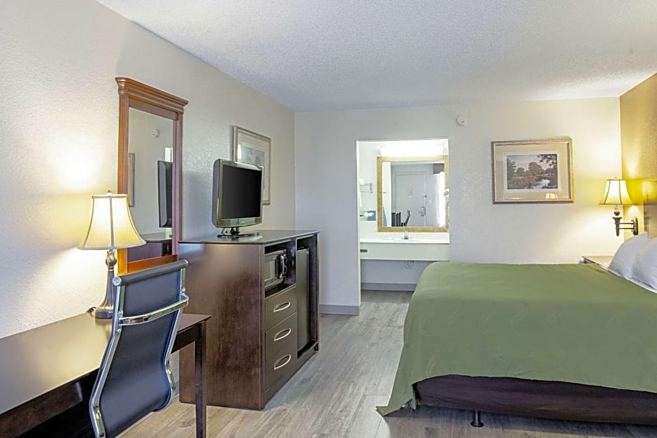 Quality Inn & Suites Live Oak I-10 Exit 283