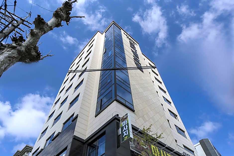 Rosabell Hotel