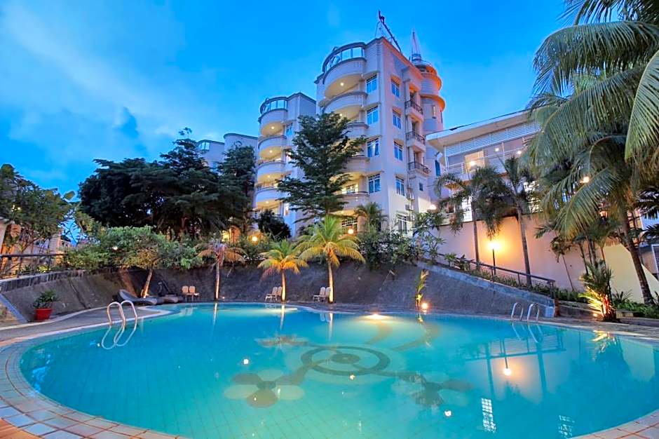Grand Eska Hotel & Suites Batam