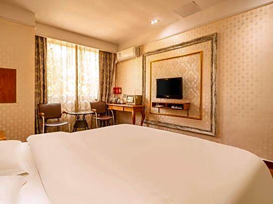 Haro Light Hotel (Guangzhou Xichang Metro Station Branch)