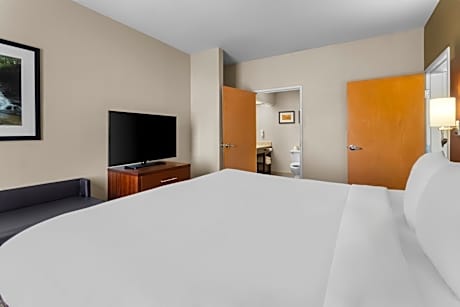 Double Suite with Two Double Beds - Non-Smoking