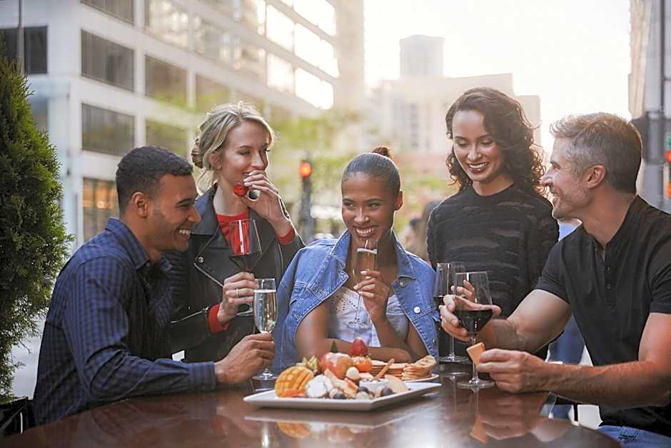 InterContinental Chicago Magnificent Mile By IHG