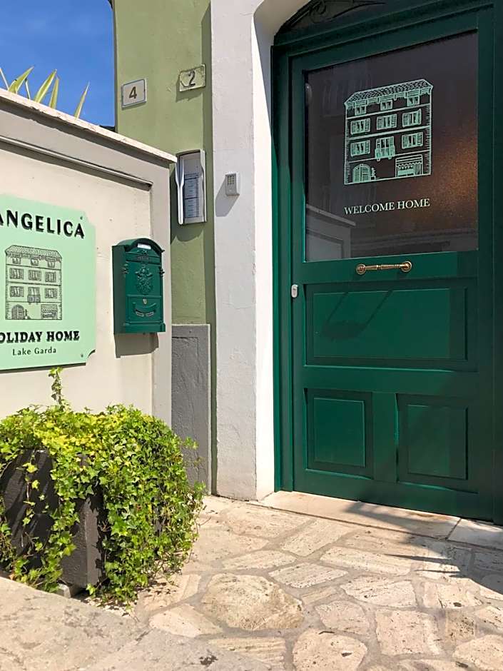 L'Angelica Holiday Home