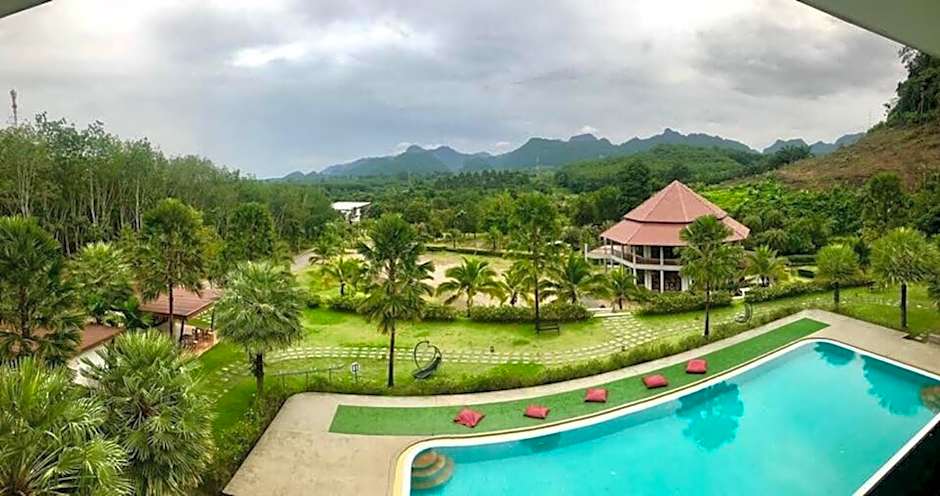 Takhun Mountain View