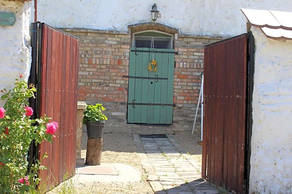 Kakukkfu Barlang-Vendeghaz