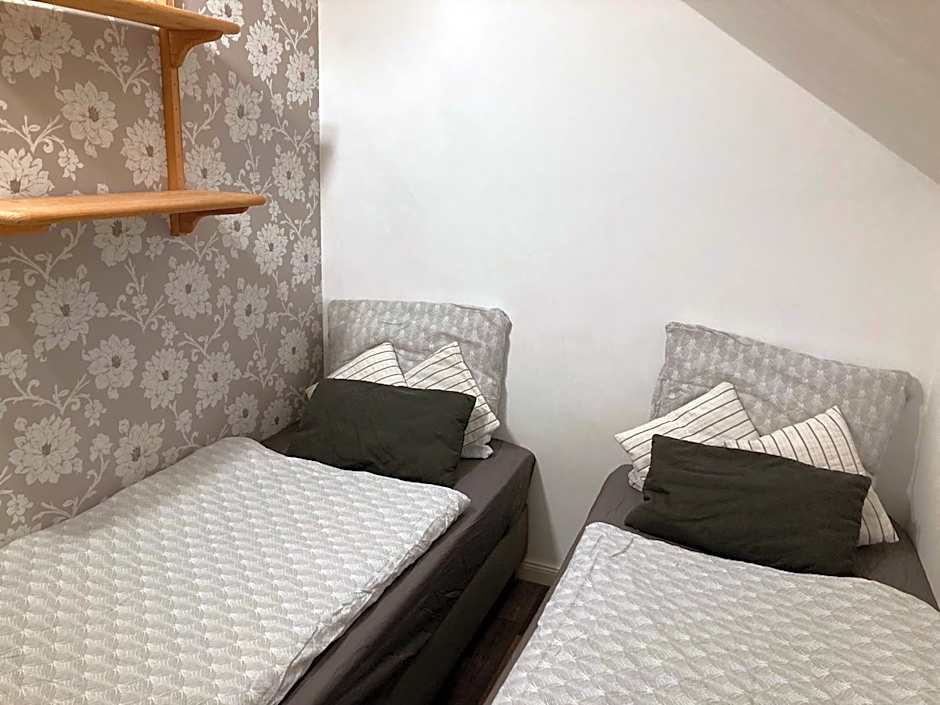 2 BR beautyful vacation home / Ferienhaus Brunsberg