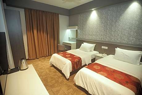 Superior Twin Room without Window