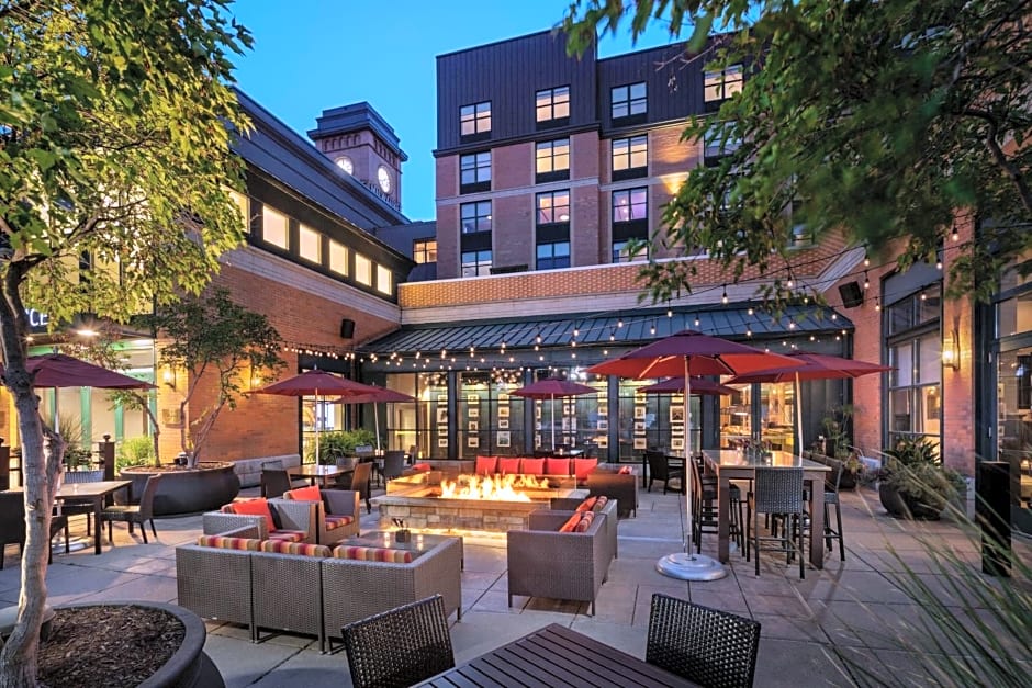 Residence Inn by Marriott Minneapolis Downtown at The Depot