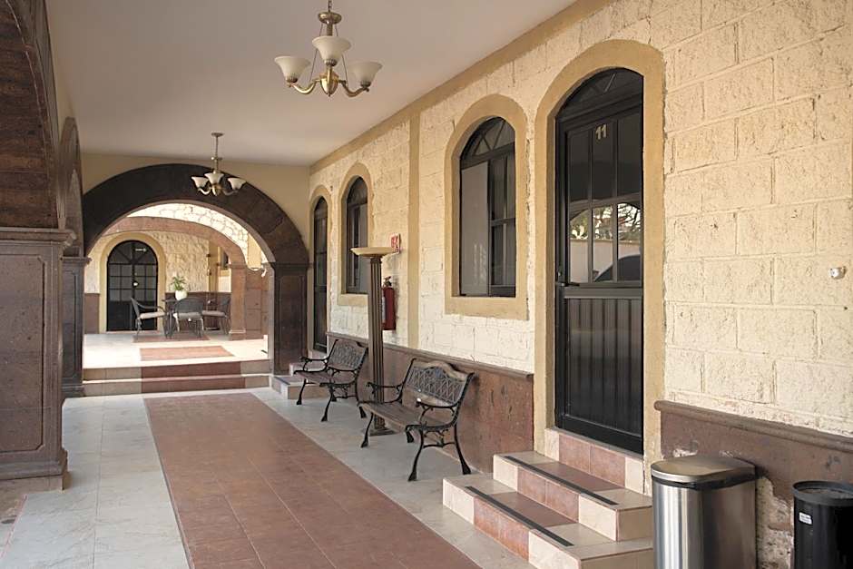 Hotel Villa Bernal